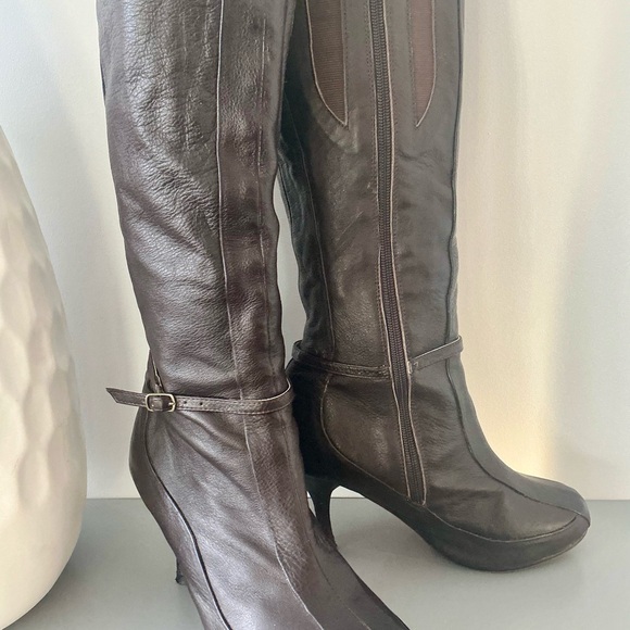 Rare! Shane and Shawn Boardroom Rockstars leather knee brown boot size 7 - Picture 2 of 16